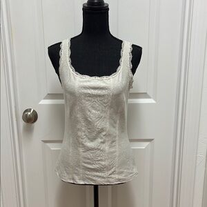 White House | Black Market Ivory Corset Style Top - size‎